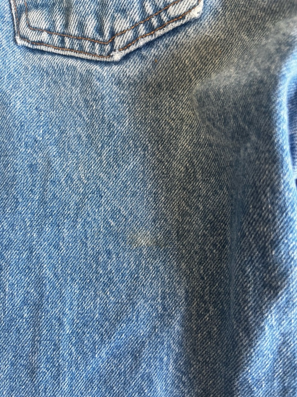 Classic Light Blue Denim Jeans - Picture 5 of 6